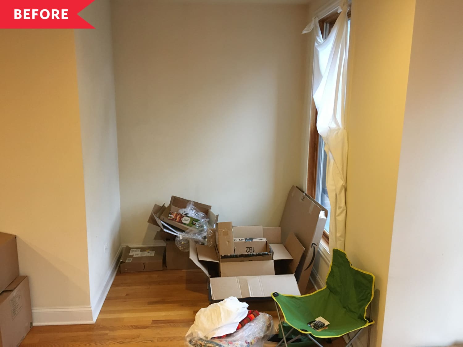 Before and After: For $255, an Awkward Nook Gets a New Life as a Dreamy Reading Nook