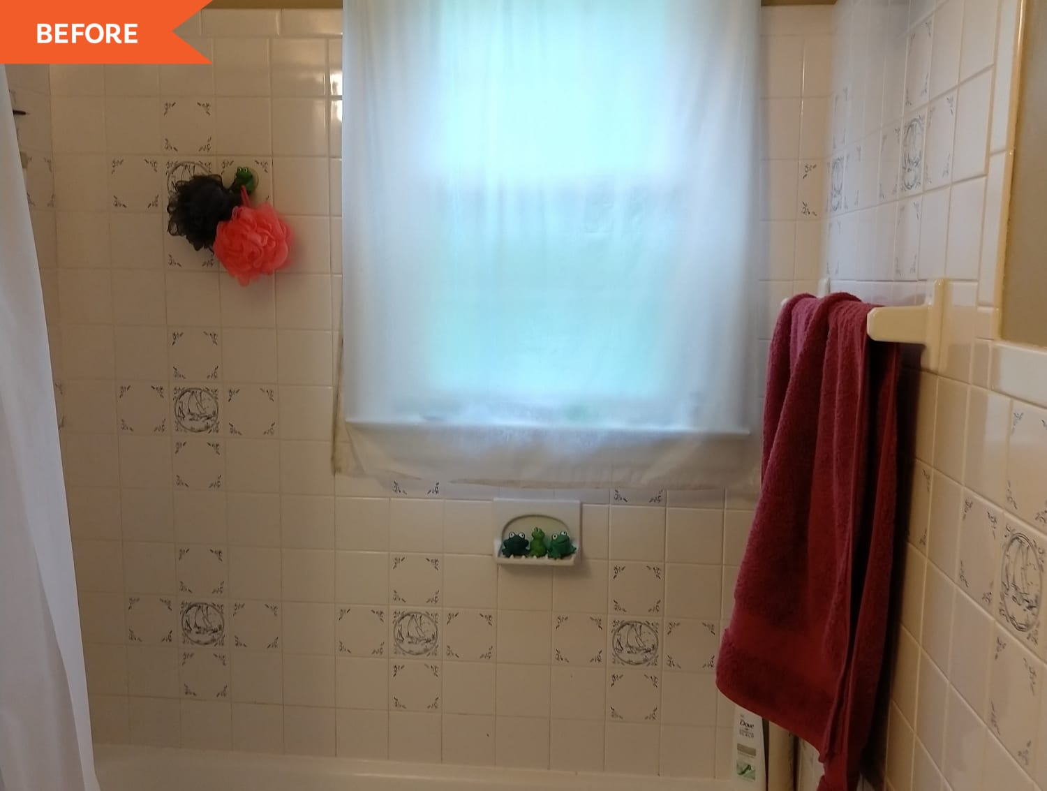 Before and After: A '90s Bathroom Ditches Sailboats for Streamlined Tile in a $9,000 Total Redo