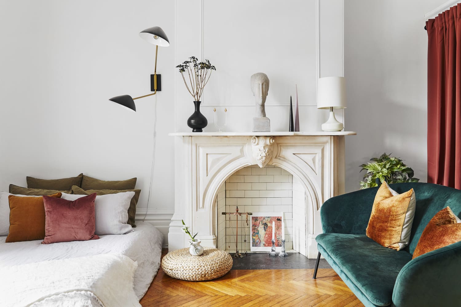 I’ve Been Gifting This Mini Fireplace to Everyone I Know for Years — And It’s Perfect for Small Spaces