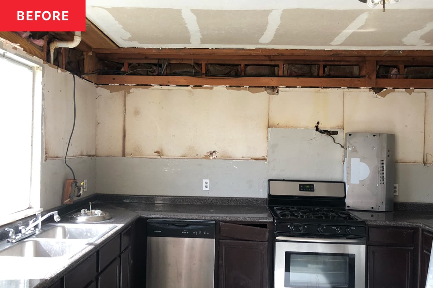 Before & After: Removing the Cabinets Brightened This Kitchen Up *While* Increasing Storage Space