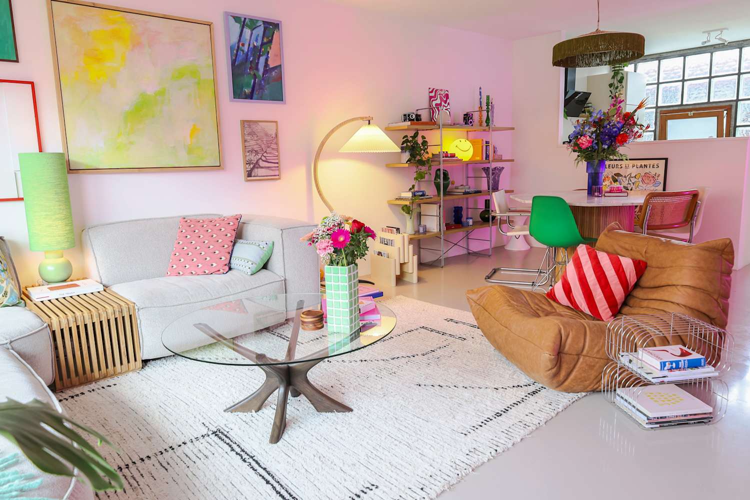 There’s an Actual Waitlist for This Super-Cute Lamp