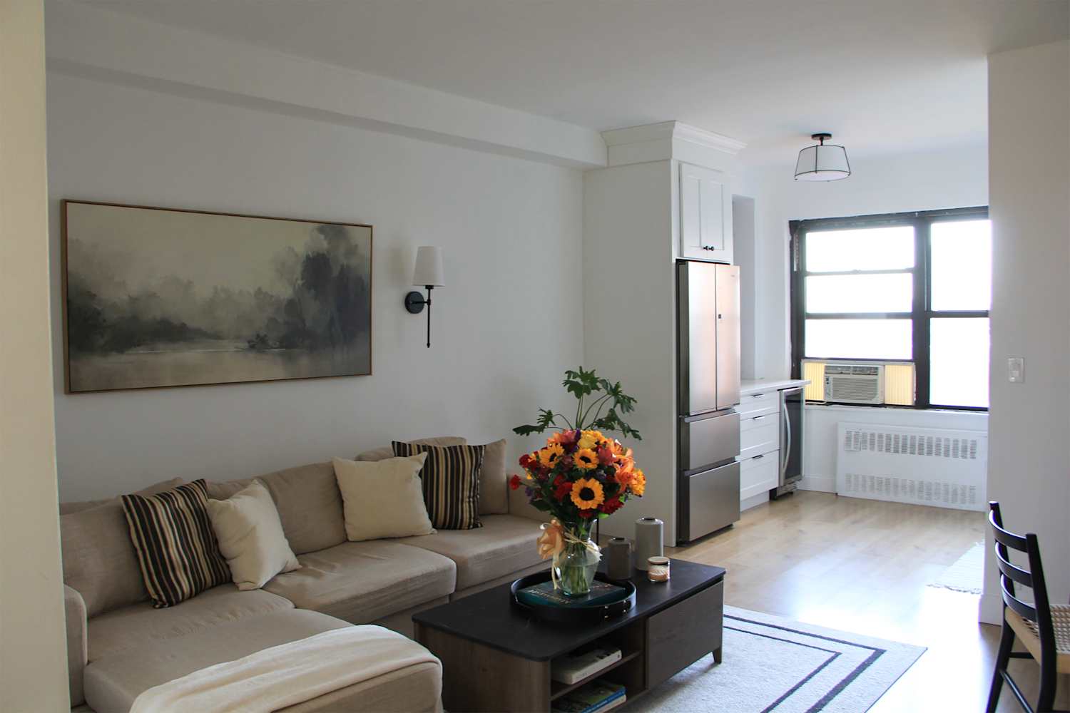 This Serene 800-Square-Foot New York City Apartment Was Once “Cramped with Chipped Walls”