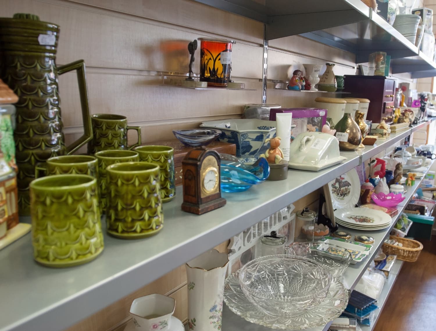 Don’t Pass Up Those Ceramic Crocks You Find at the Thrift Store — TikTok Has an Easy Fix If the Design Isn’t Your Vibe