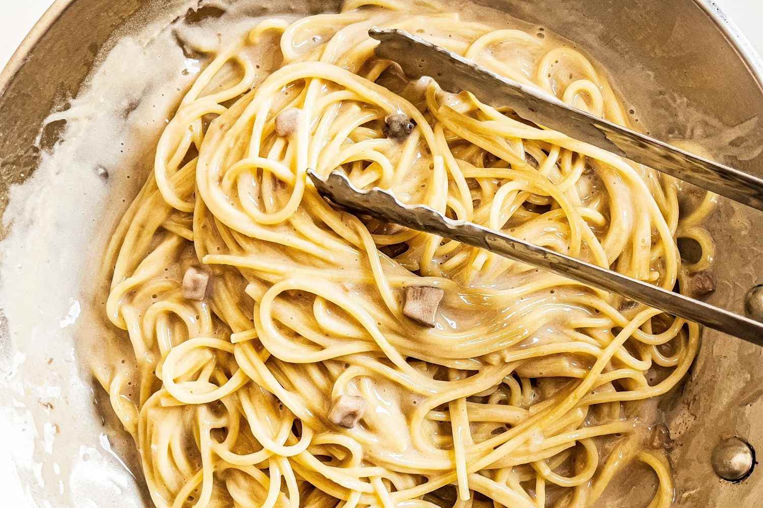 I Never Use Heavy Cream for Pasta Sauce — I Always Swap in This Cheap Ingredient Instead (It’s Probably in Your Pantry!)