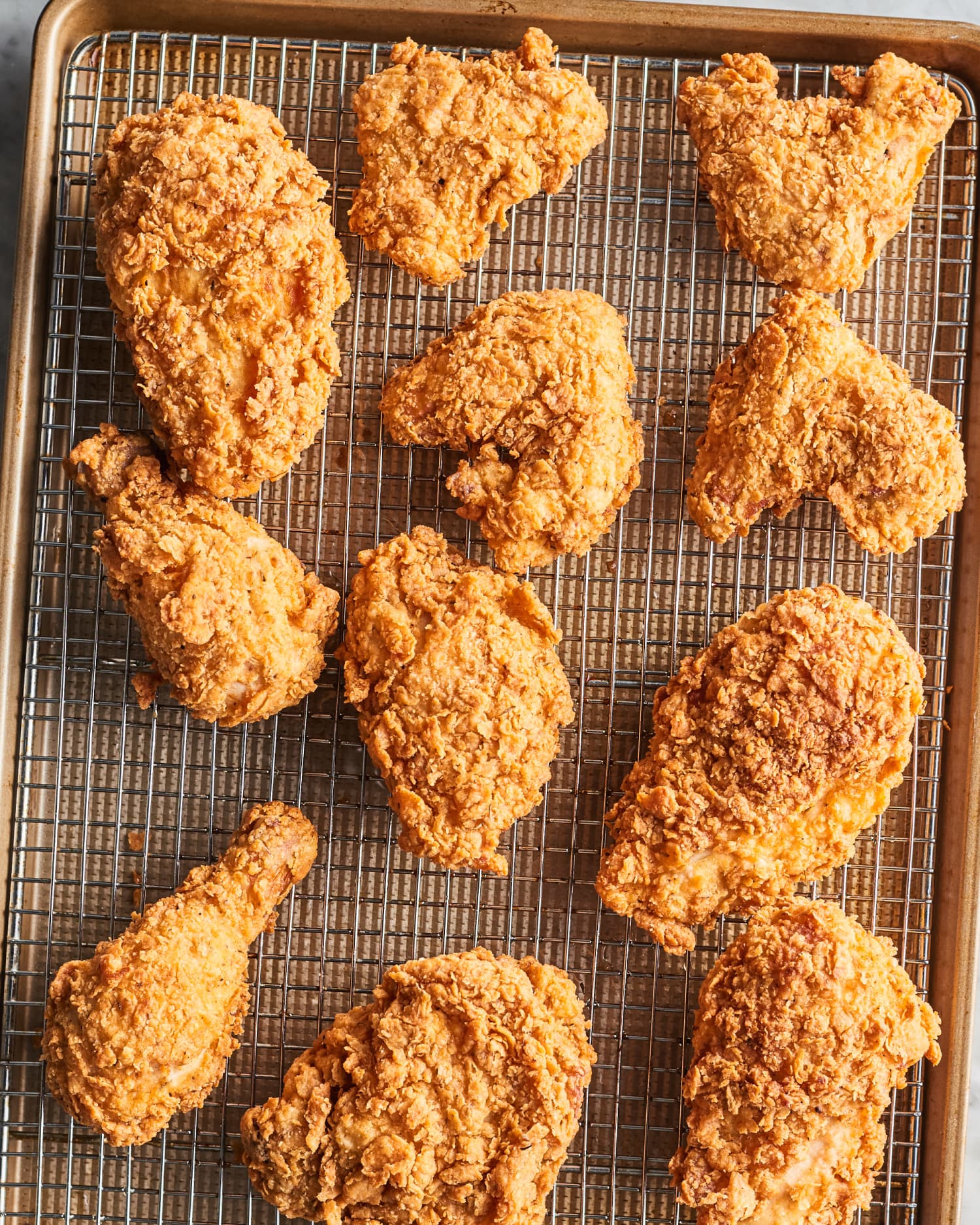 Everyone Just Discovered This Unorthodox Way of Frying Chicken, and People Can’t Believe the Results