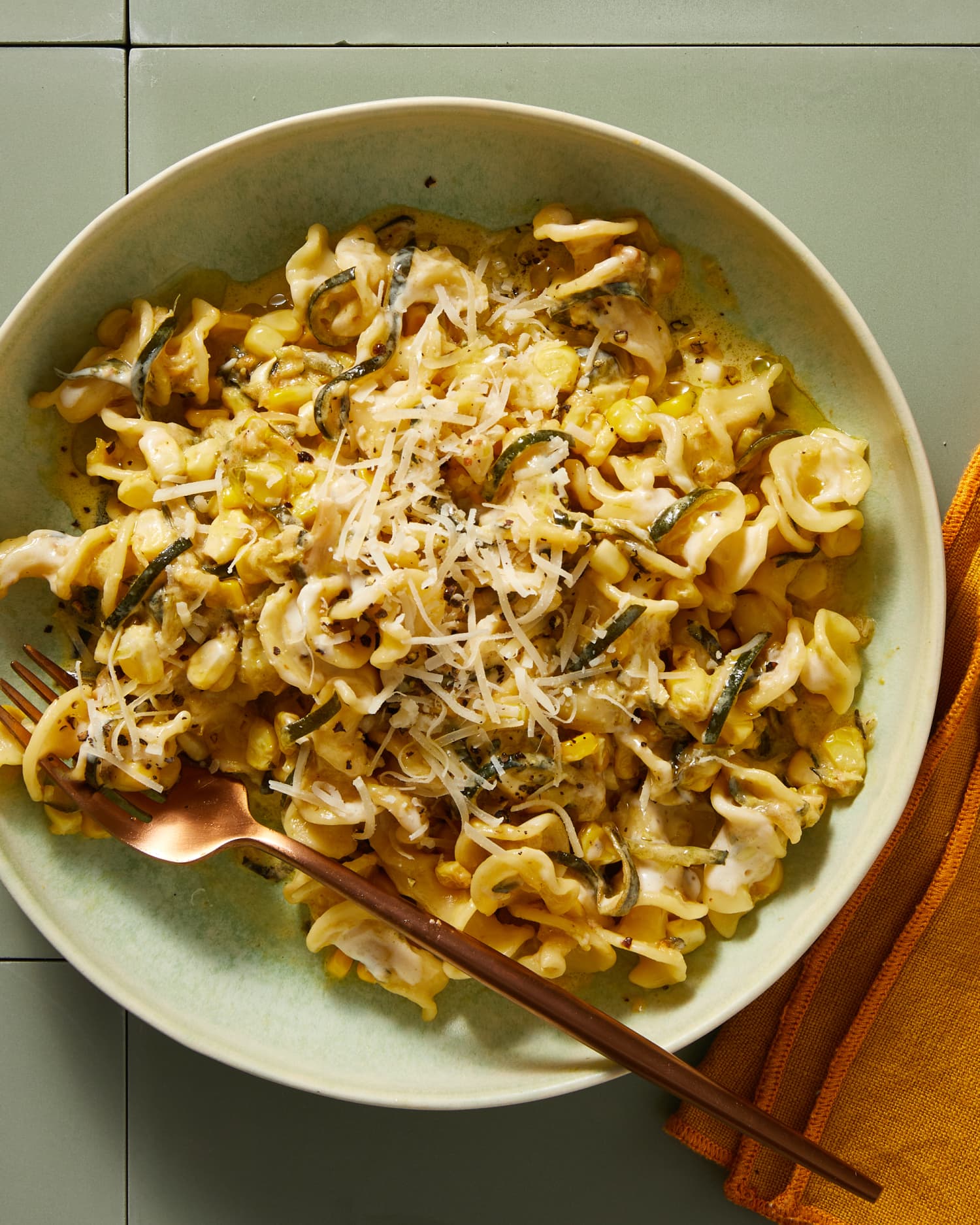 Creamy Roasted Garlic Pasta with Zucchini and Corn