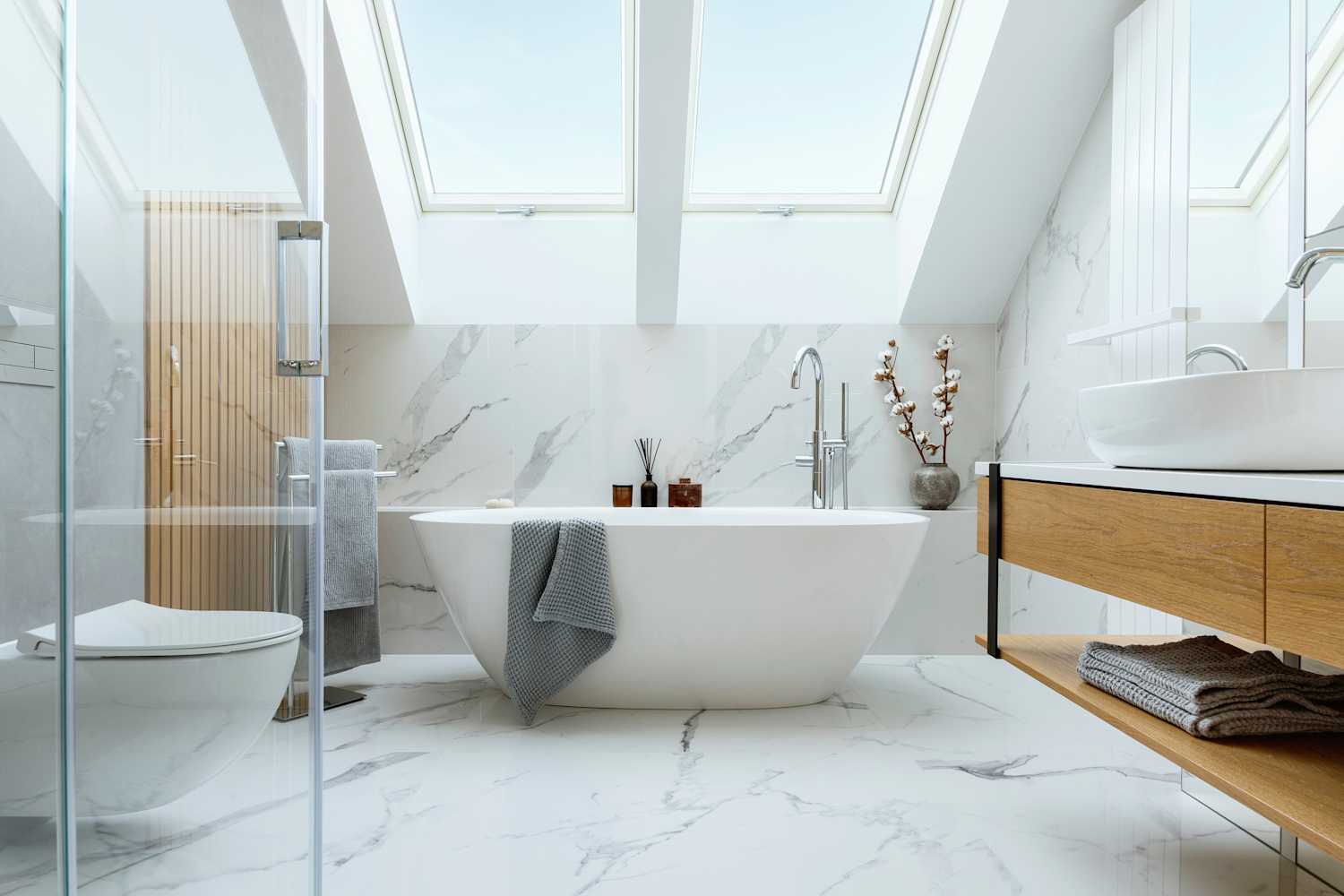 These 5 Luxe Bathroom Upgrades Are Never Worth the Splurge, According to Pros