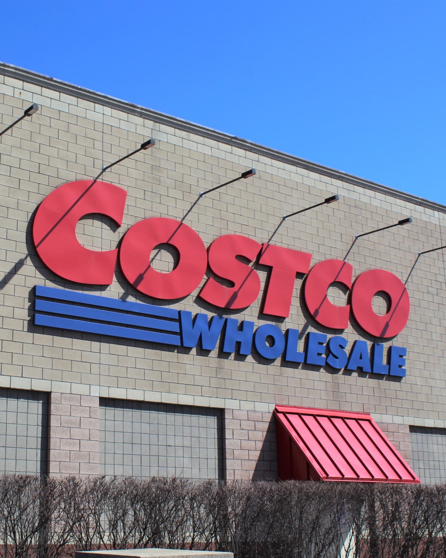 Issaquah’s Costco offering instore sushi, a first in the U.S. Is it