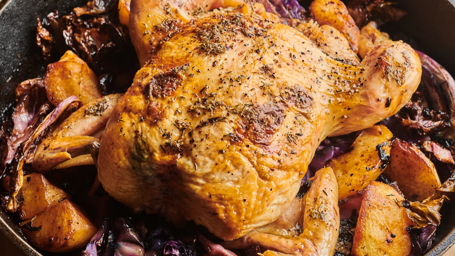 Skillet-Roasted Chicken with Apples and Cabbage-image
