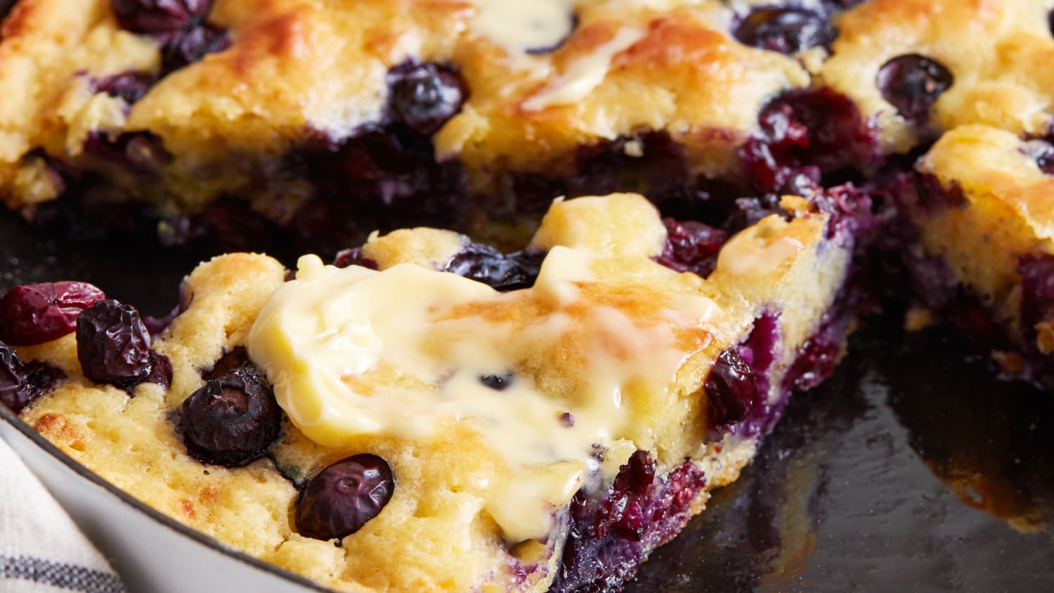 How To Make a Crispy, Fluffy Oven-Baked Skillet Pancake-image