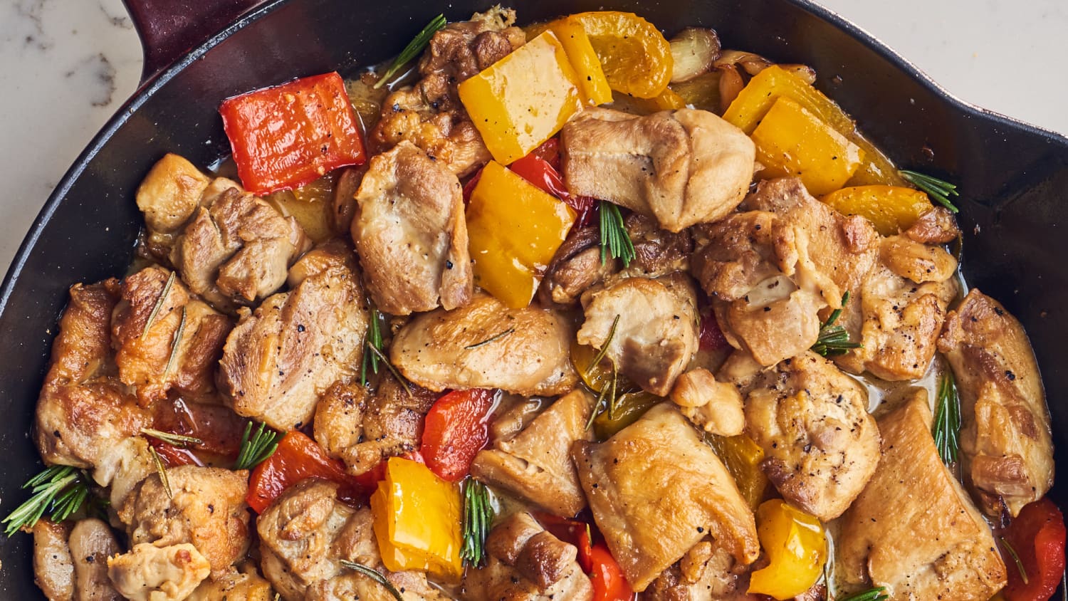 Pollo ai Peperoni Recipe (Cacciatora Southern-Style Chicken Stew with Peppers)-image