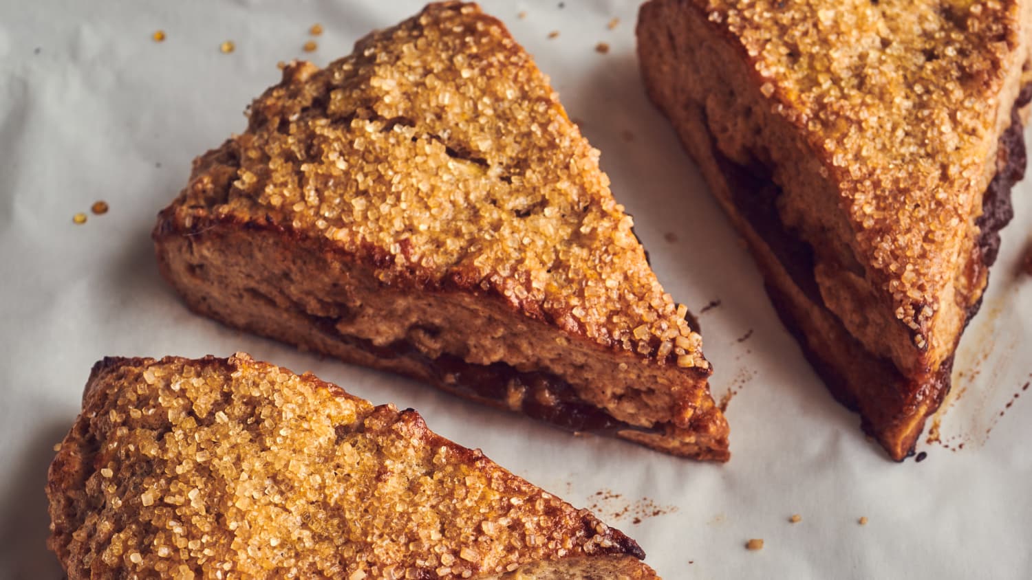 Stuffed Apple Pie Scones-image