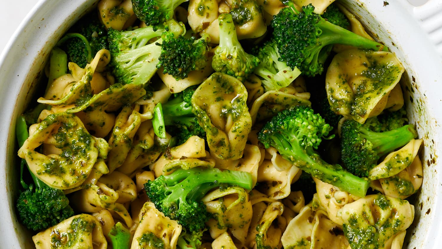 One-Pot Pesto Tortellini with Broccoli-image