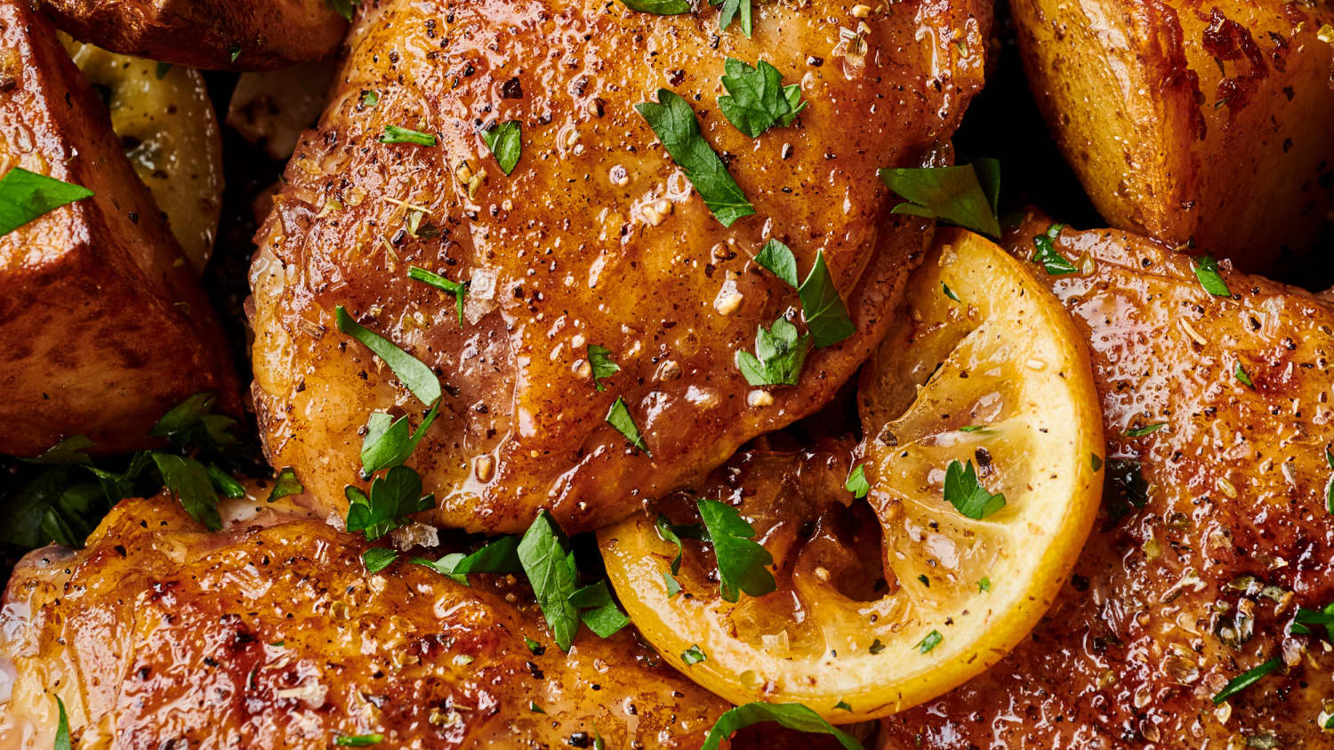 One-Skillet Greek Lemon Chicken and Potatoes -image