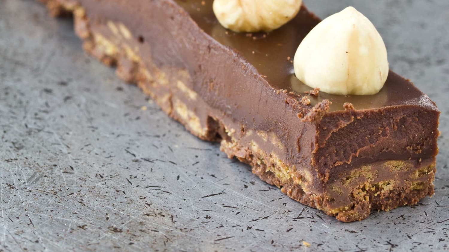 Chocolate Hazelnut Crunch Bars-image