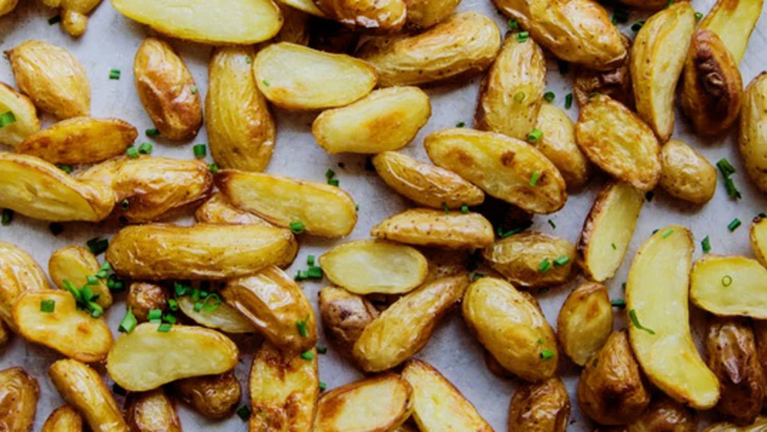Crispy Salt & Vinegar Fingerling Potatoes-image