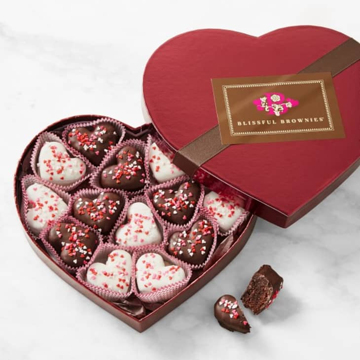Product Image: Valentine's Day Brownie Bites
