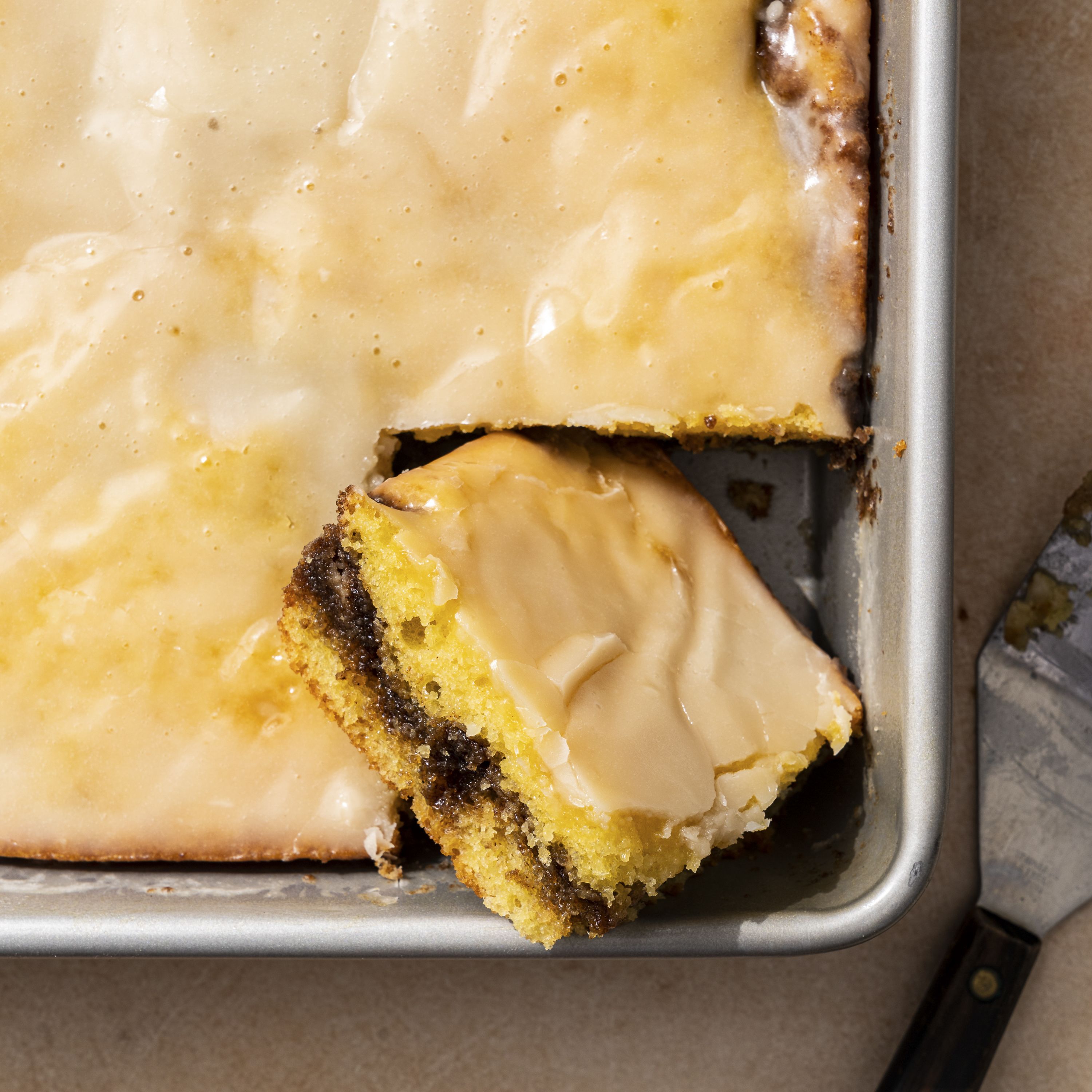 Honey Bun Cake Can Be Breakfast or Dessert