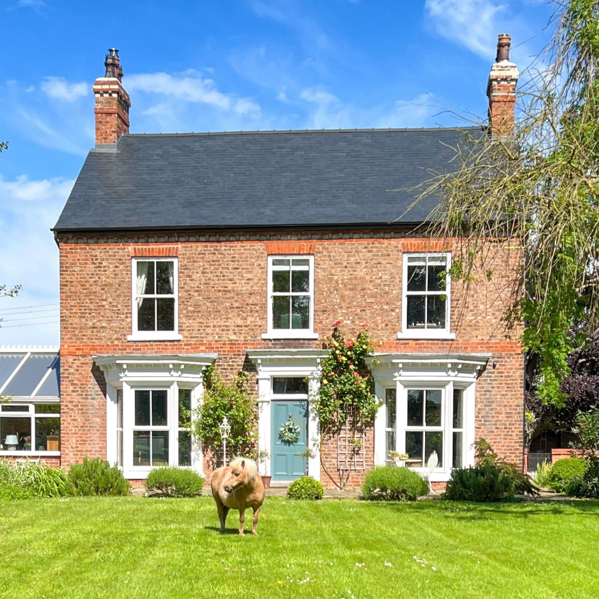 A Renovated UK Edwardian Farmhouse Is Classic, Country, and Incredibly Dreamy