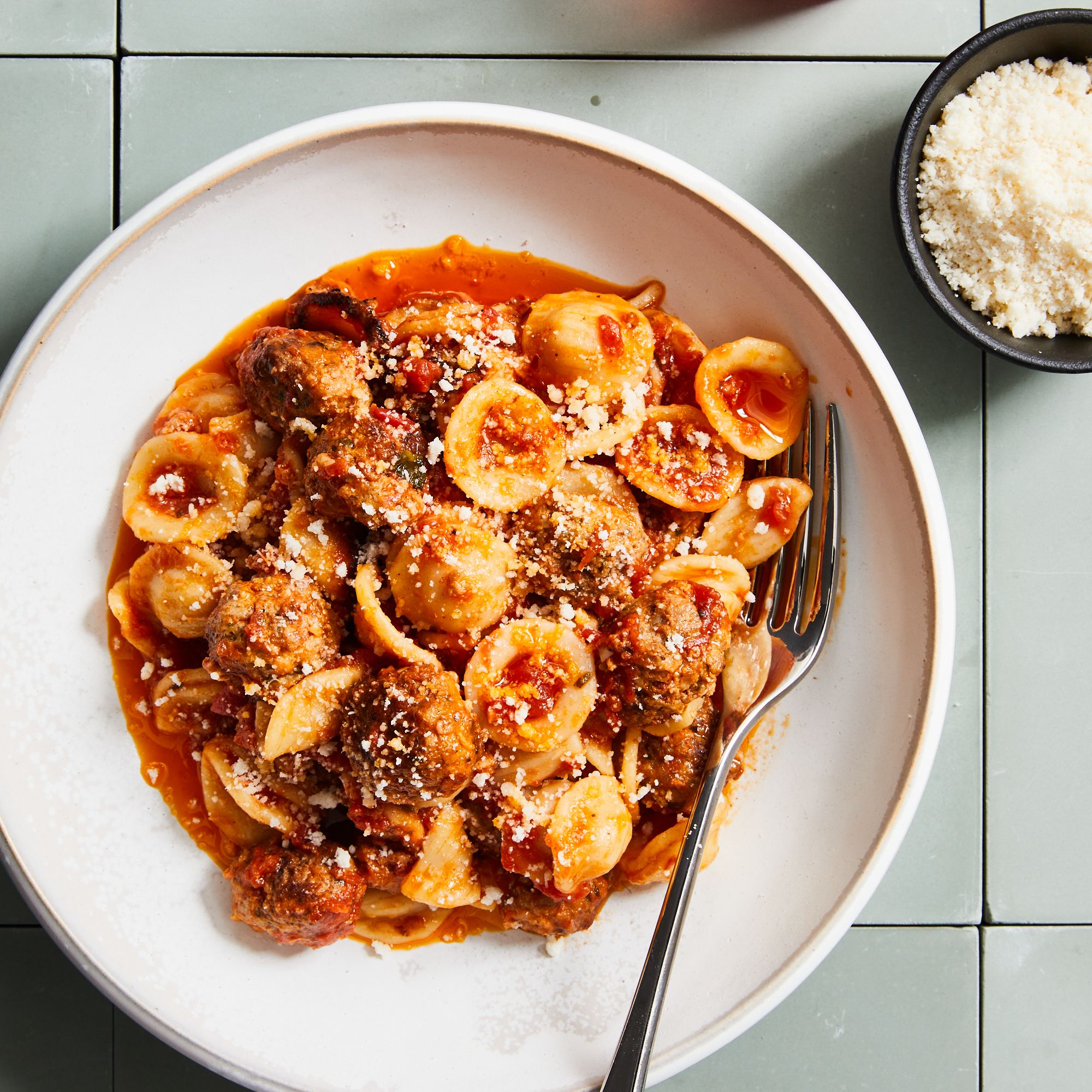 The Southern Italian Meatball and Pasta Dish You've Probably Never Heard Of