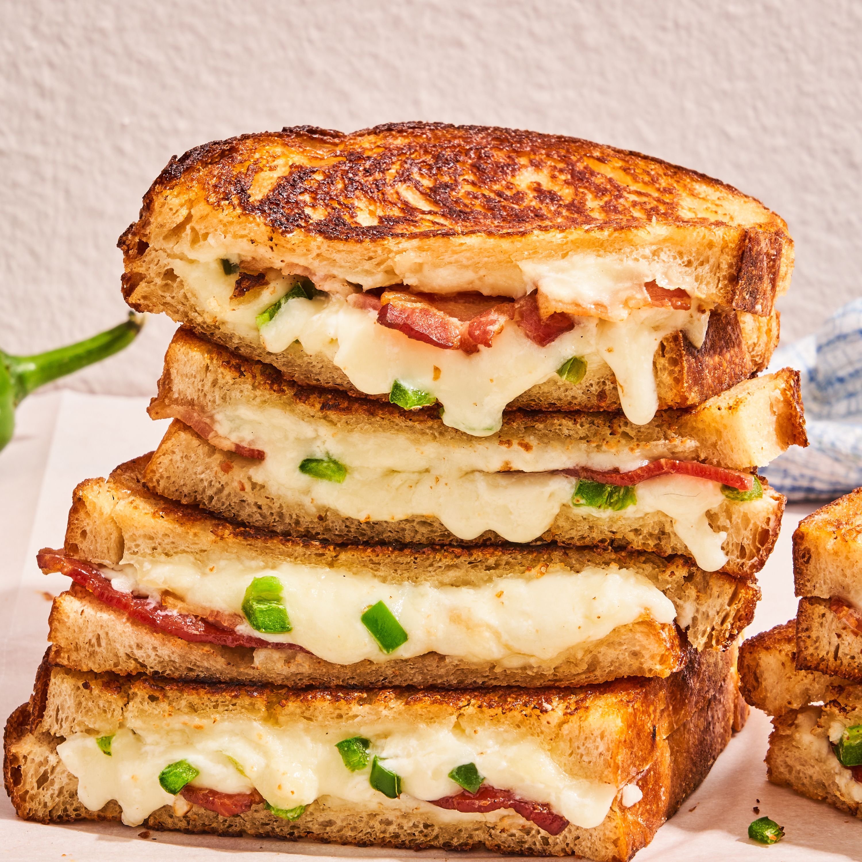 Jalapeño Poppers Meet Grilled Cheese in This Ingenious Mash-Up