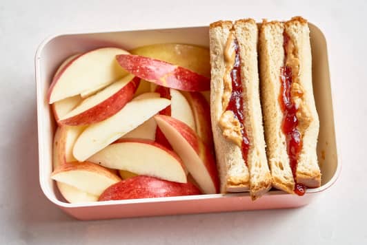 This Simple Trick Keeps Apple Slices from Browning (It's Magic)