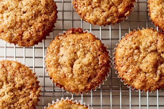 The Absolute Easiest Banana Muffins 