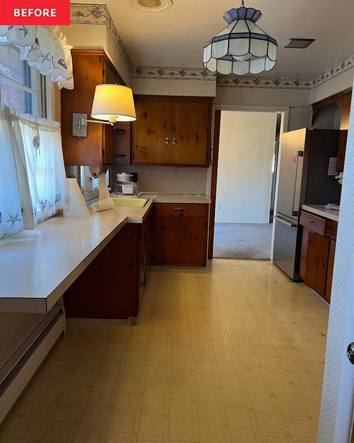 White kitchen before project