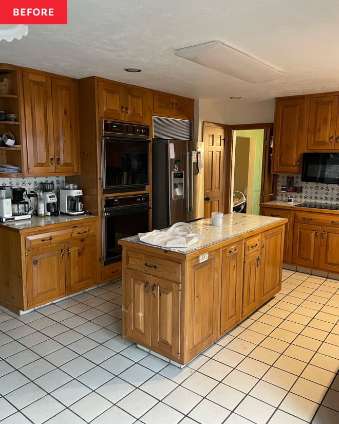 Before &; After: Bold Black Cabinets Make This “Dated ’80s” Kitchen Totally Sleek