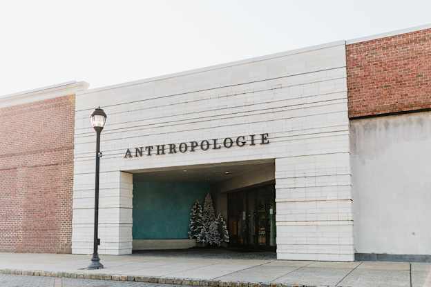 We Gave a Stager $200 to Transform a Kitchen — Here's What She Bought at Anthropologie