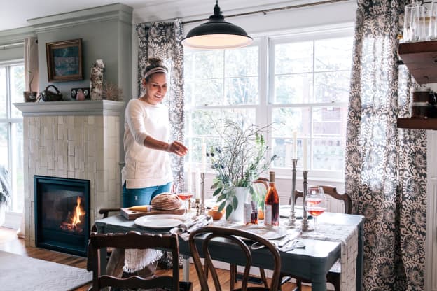 Thanksgiving Decorating Ideas That Will Take 10 Minutes or Less