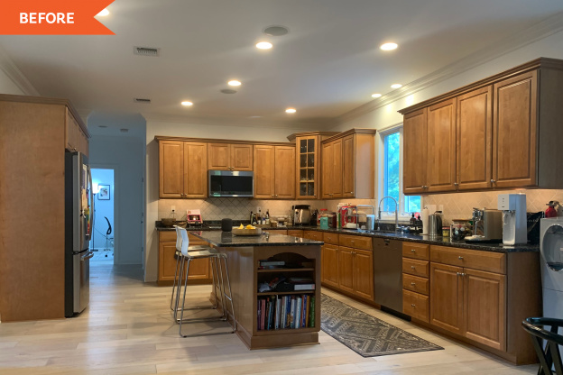 Before and After: A 2001 Kitchen Gets an Impressive Makeover