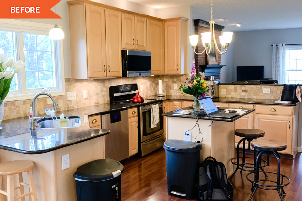 Before and After: An Early 2000s Kitchen Gets a New Look for $1,000