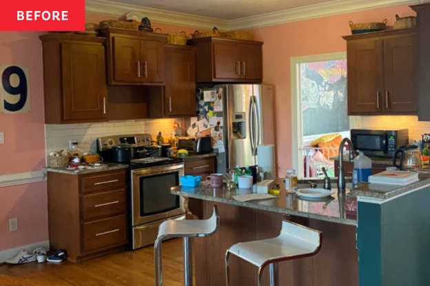 A Fresh Cabinet Color Gives This Kitchen Makeover a Major Energy Boost