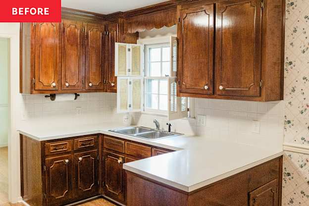 I Was Sure This Was Tile — It’s Actually Wallpaper