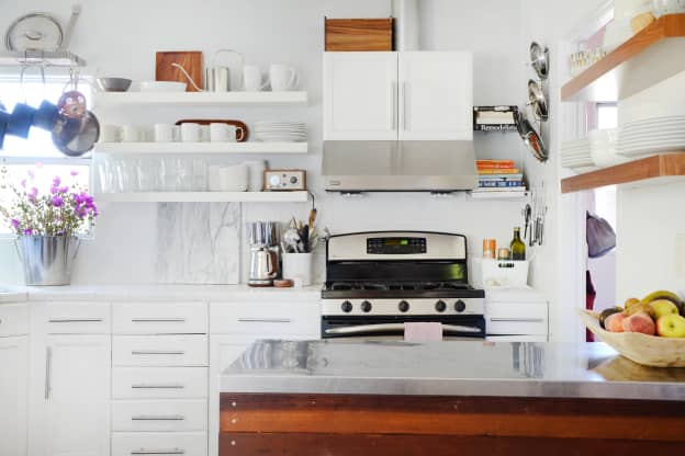 This Drop-Leaf Dining Table Makes the Most out of My Tiny Studio Kitchen