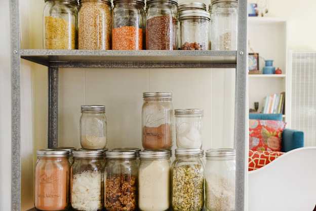 I Just Discovered the Easiest 1-Second Trick for Making a Mason Jar 100x More Useful