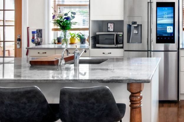 5 Things You Should Never Store on Your Kitchen Counters, According to Professional Organizers
