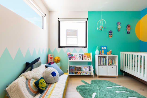 A $400 DIY Mural Is the Star of This LA Kid's Room
