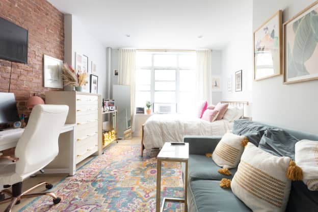 Everything Fits Perfectly in This 250-Square-Foot New York City Studio 