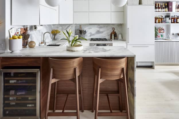 You Have to See How This Renter Nearly Doubled Her Kitchen Storage Space with This Simple Trick