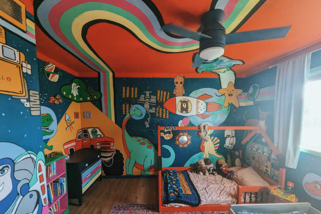 This Mom Said 'Yes' to Every Idea Her Kids Had for Their Bedroom Walls — And the Result Is Incredible
