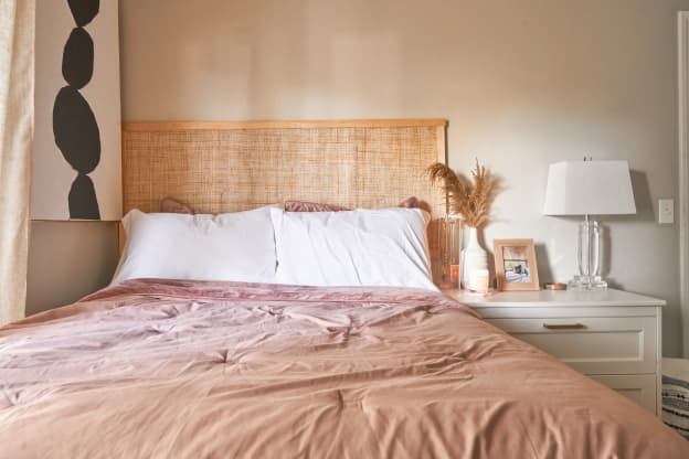 My Favorite Linen Sheets Are 25% Off for Black Friday