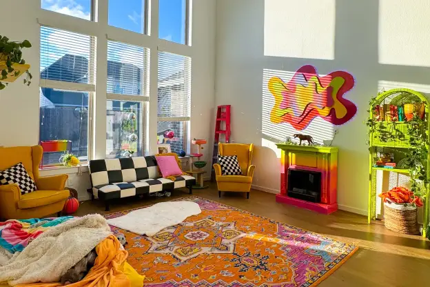 A Mini Pig, Dog, and Cat Thrive in This Rainbow-Themed Houston House