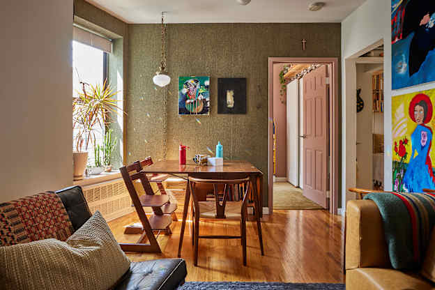 How This NYC-Based Family of 4 Lives in 550 Square Feet (It’s Pure Genius!)