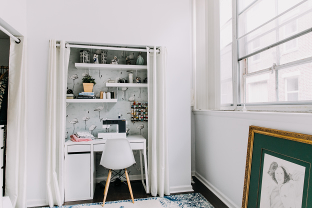What 5 Real Estate Agents Really Think About Converting Your Closet to an Office