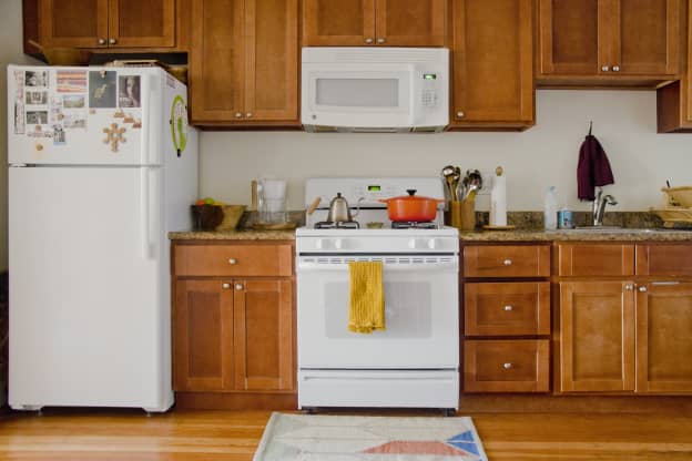 This TikToker Gave Her Rental Kitchen Counters a Wood Update