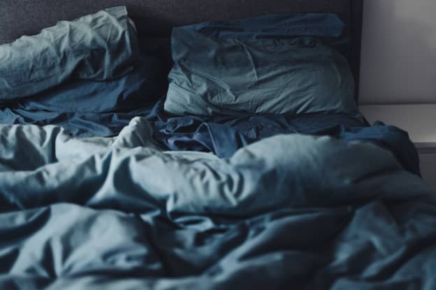 People Love to Hate Navy Blue Sheets — It's Time to Change That
