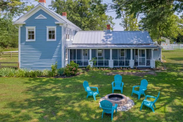 Here's How One Woman Went on Vacation — And Bought a House