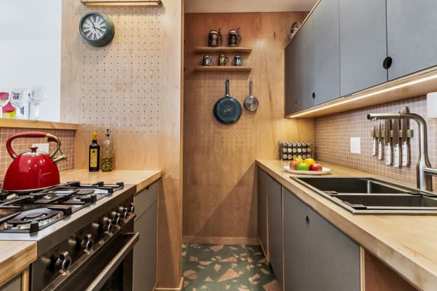 This NYC Condo Has One of the Smartest Small-Kitchen Hacks I've Seen